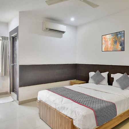 Collection O Elite Residency Hotel Chennai Luaran gambar